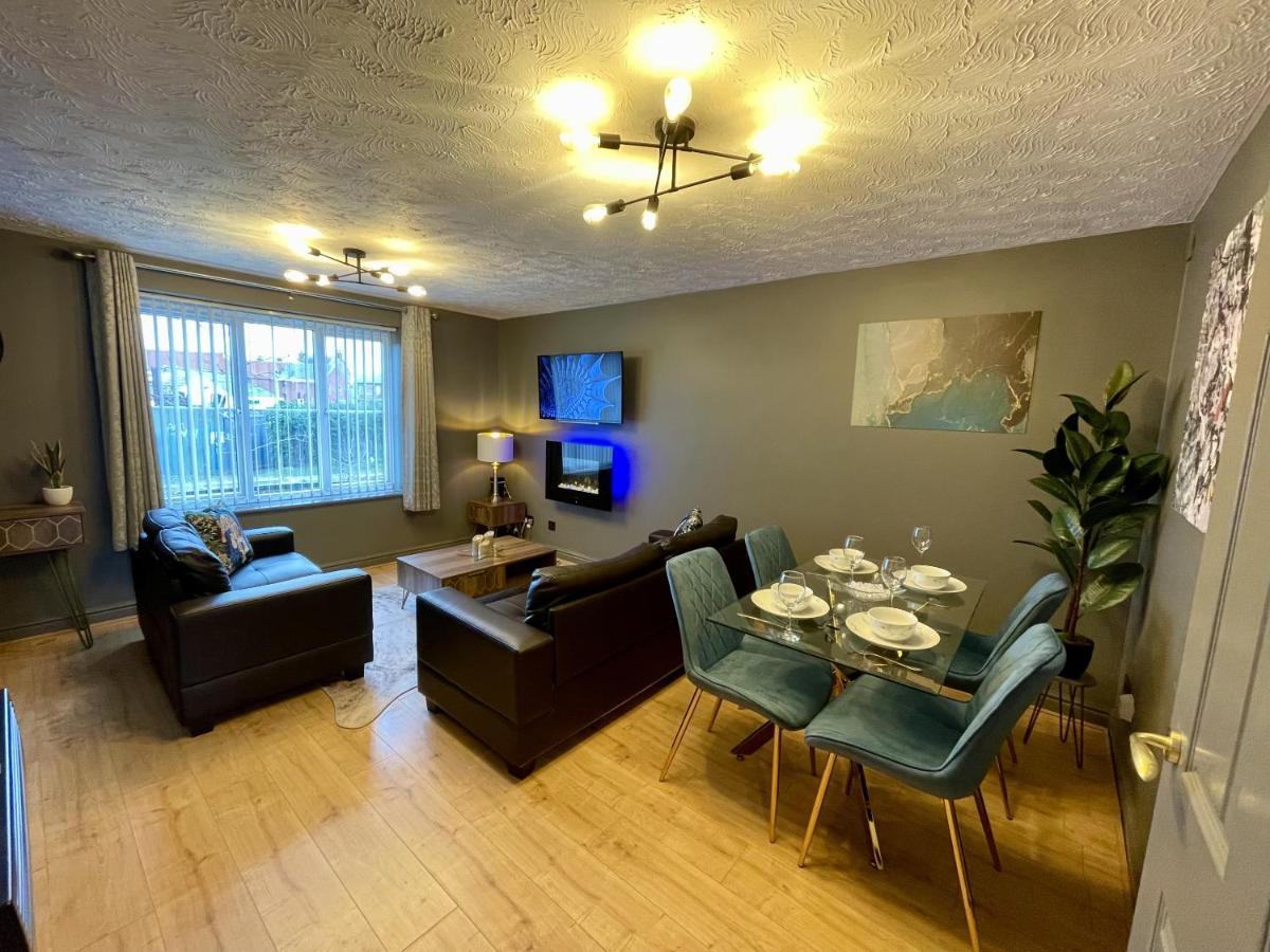 No24 - 2-Bed Boutique Apartment - Hosted By Hutch Lifestyle Leamington Spa Kültér fotó